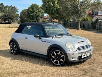 Used MINI Convertible 2008 for sale - 79527374: Photo