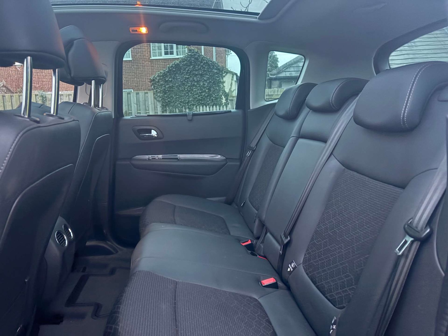 Used Peugeot 3008 2015 for sale - 77035668: Photo 14