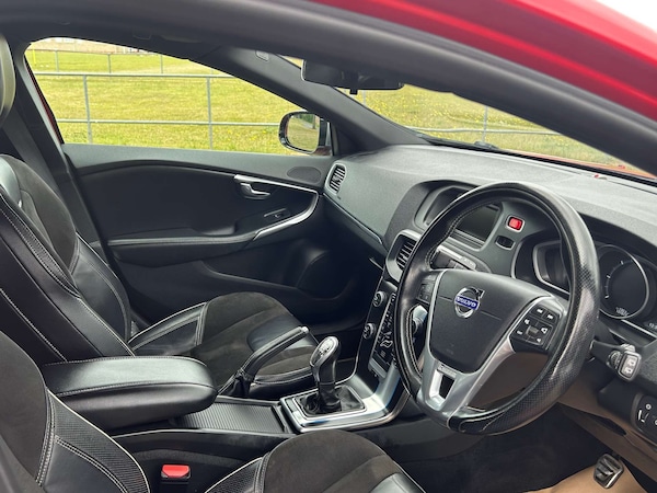 Used Volvo V40 2013 for sale - 76277876: Photo 21