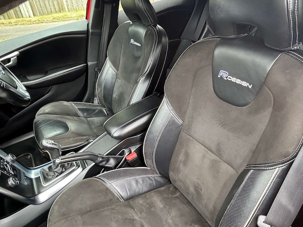 Used Volvo V40 2013 for sale - 76277876: Photo 26