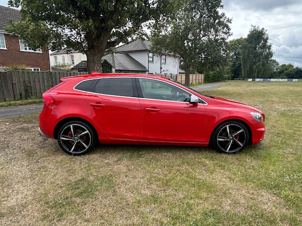 Used Volvo V40 2013 for sale - 76277876: Photo 4
