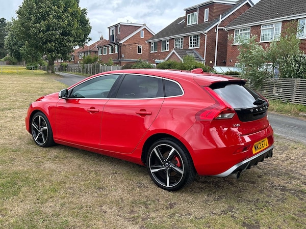 Used Volvo V40 2013 for sale - 76277876: Photo 6