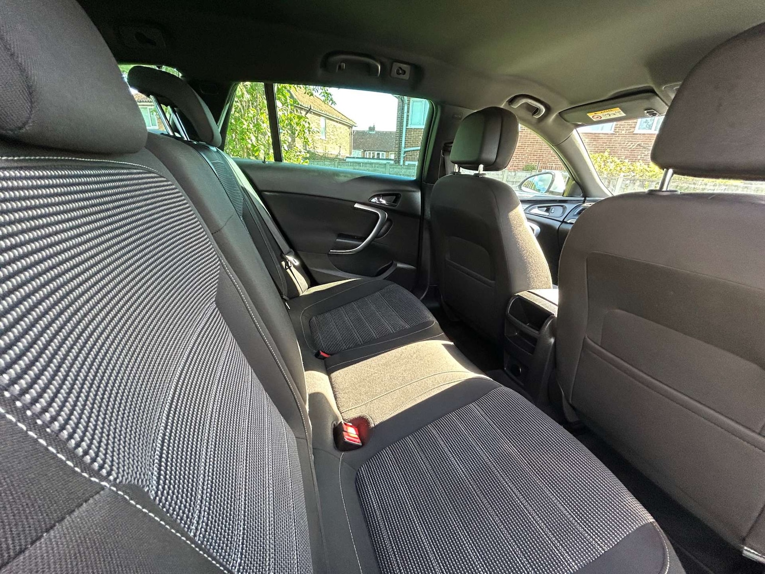 Used Vauxhall Insignia 2015 for sale - 76363882: Photo 25