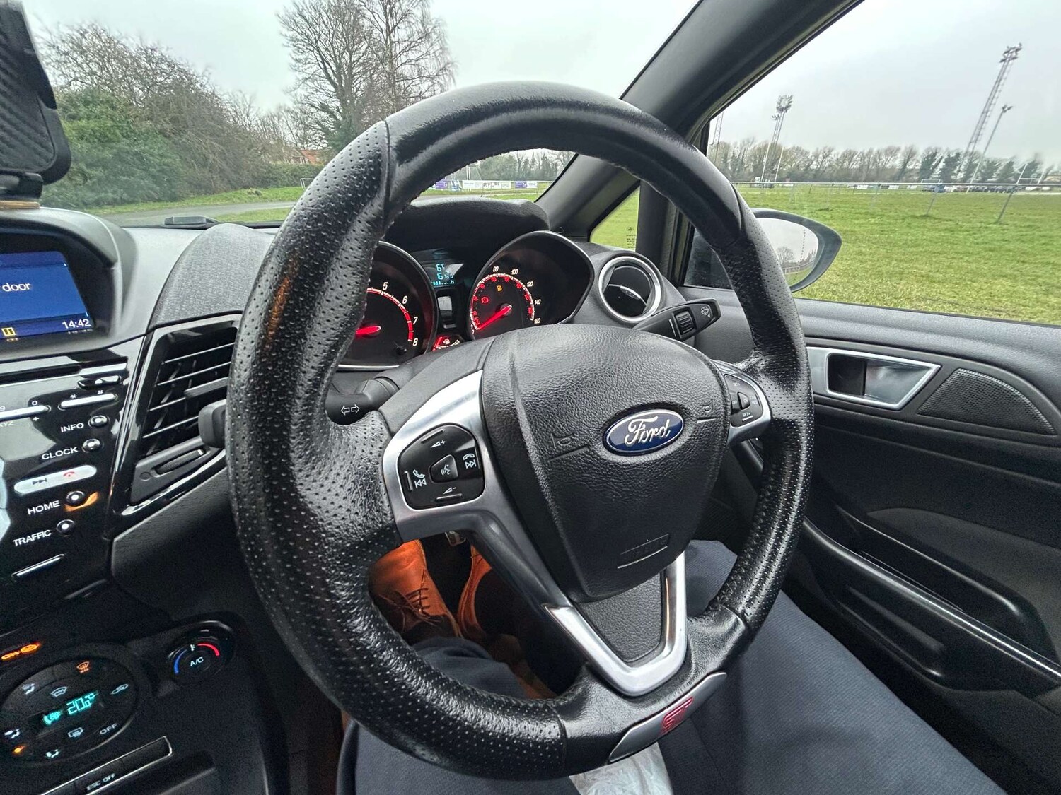 Used Ford Fiesta 2016 for sale - 77431928: Photo 32