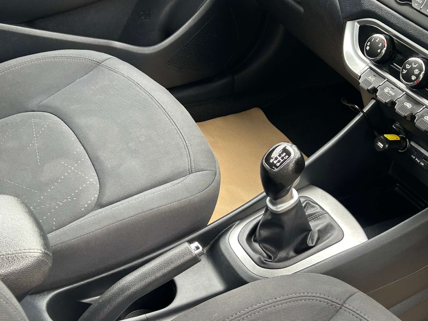 Used Kia Rio 2011 for sale - 77547649: Photo 34