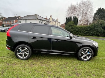 Used Volvo XC60 2015 for sale - 77529418: Photo