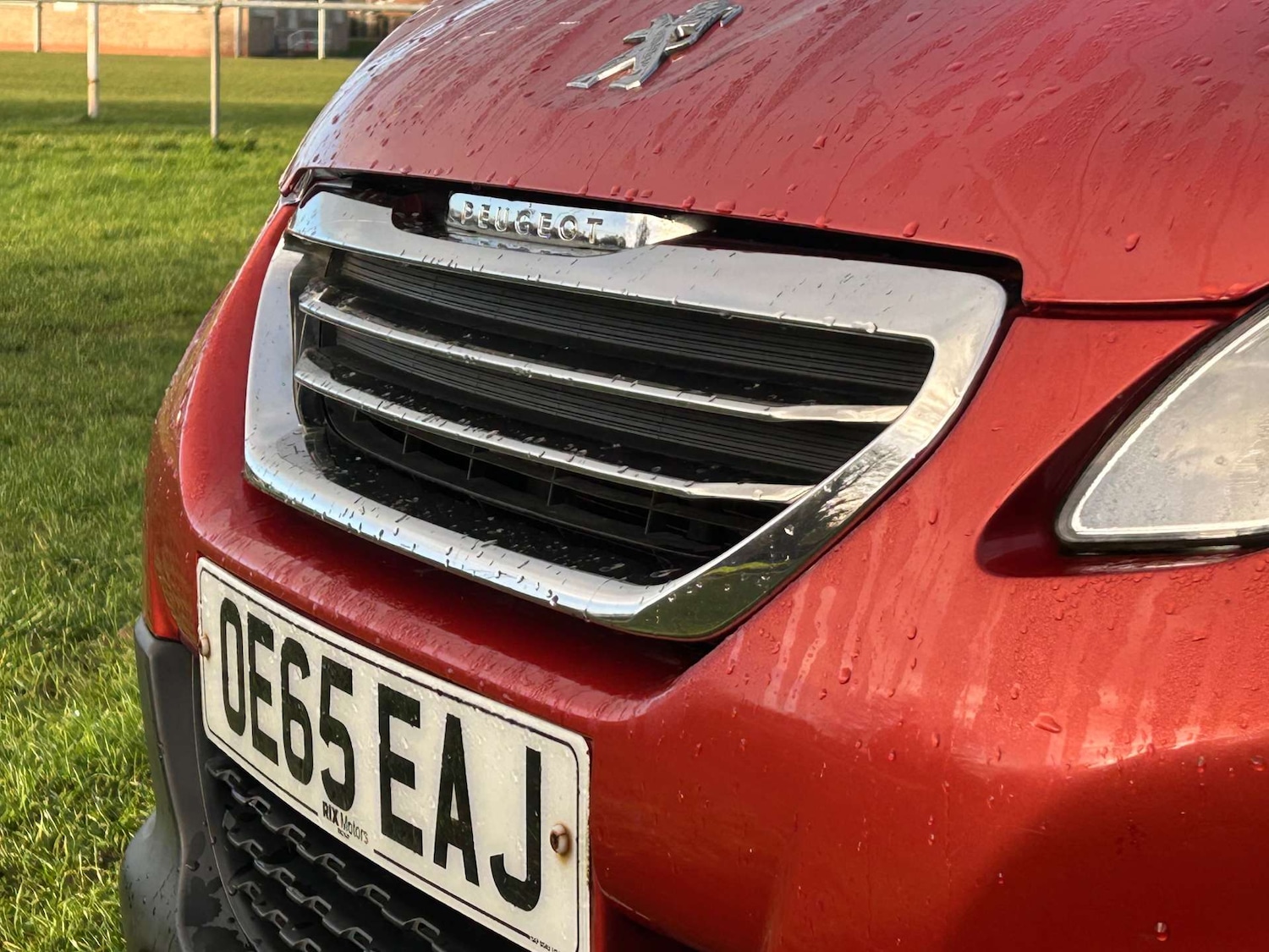 Used Peugeot 2008 2015 for sale - 76983879: Photo 11