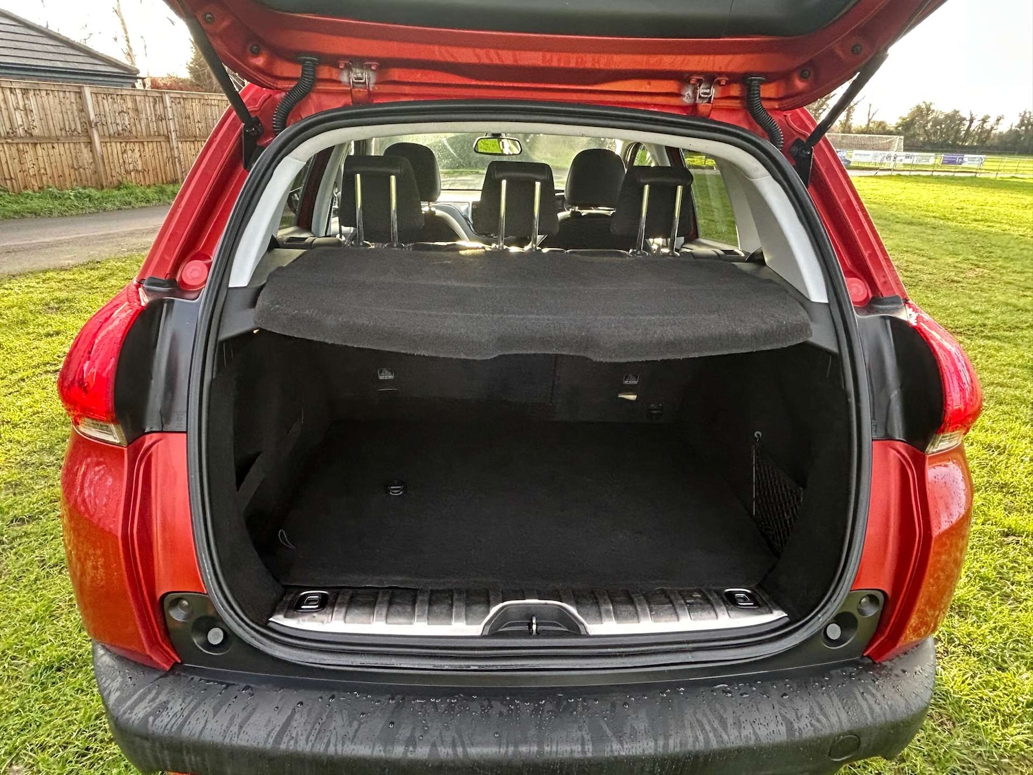 Used Peugeot 2008 2015 for sale - 76983879: Photo 17