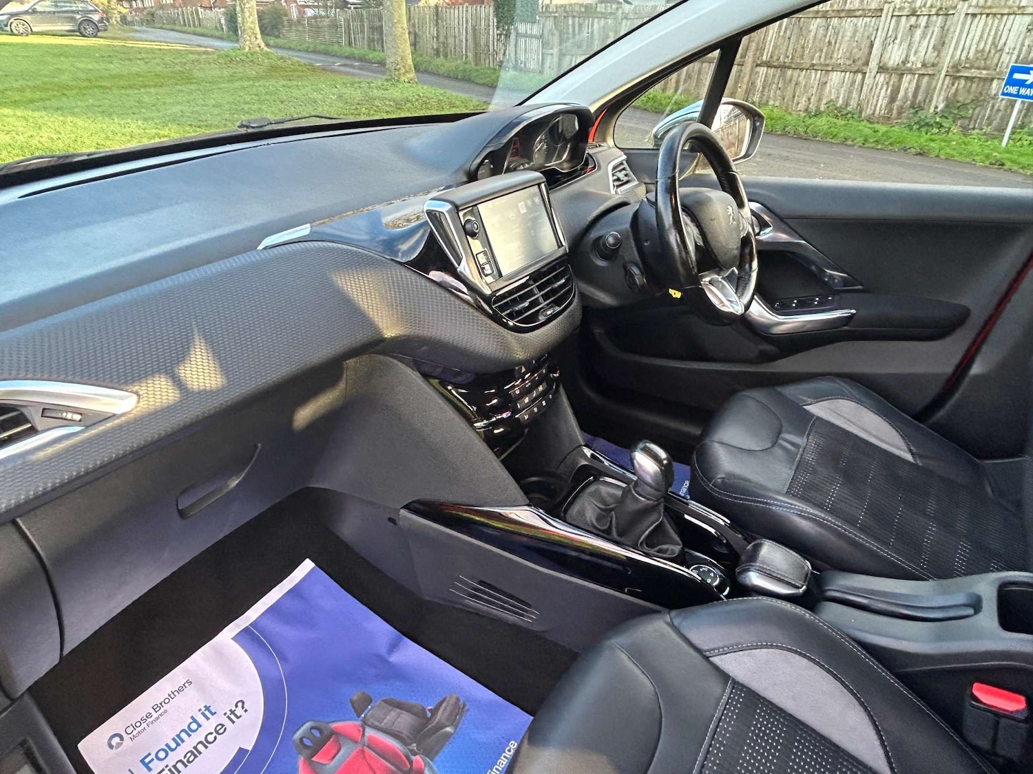 Used Peugeot 2008 2015 for sale - 76983879: Photo 26