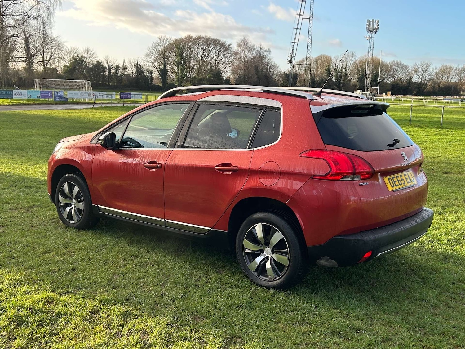 Used Peugeot 2008 2015 for sale - 76983879: Photo 7