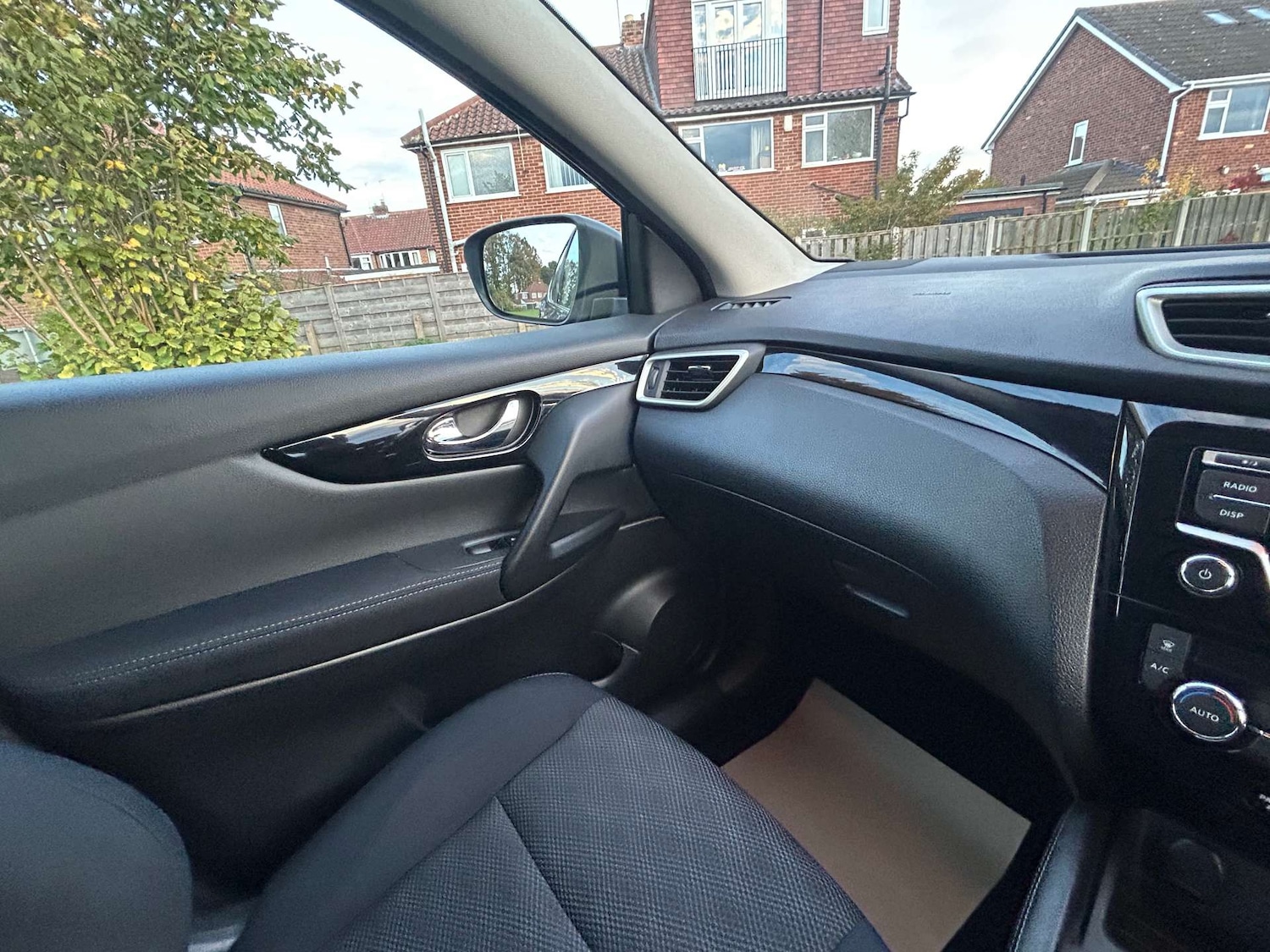 Used Nissan Qashqai 2014 for sale - 76385762: Photo 26