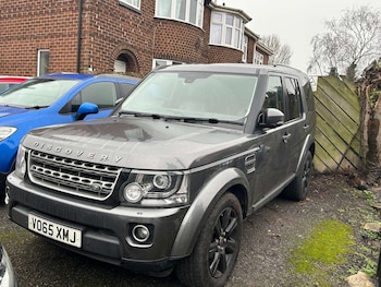 Used Land Rover Discovery 2015 for sale - 77506846: Photo