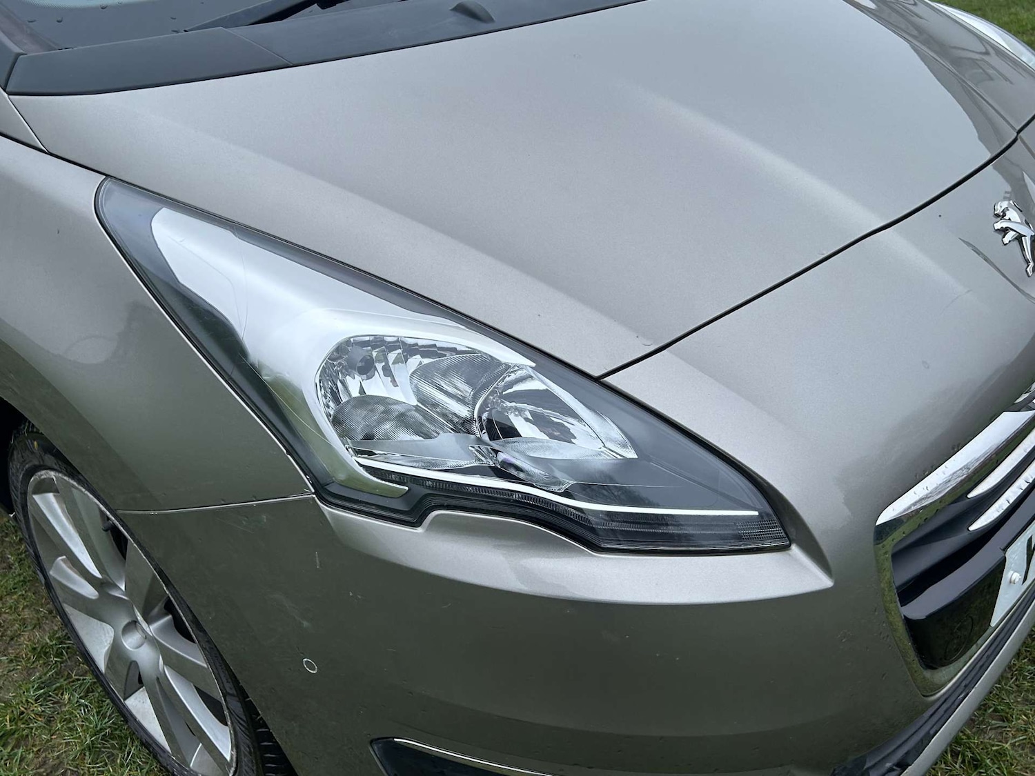 Used Peugeot 5008 2015 for sale - 77380636: Photo 10