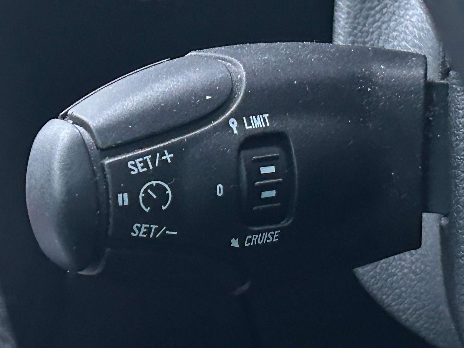 Used Peugeot 5008 2015 for sale - 77380636: Photo 41