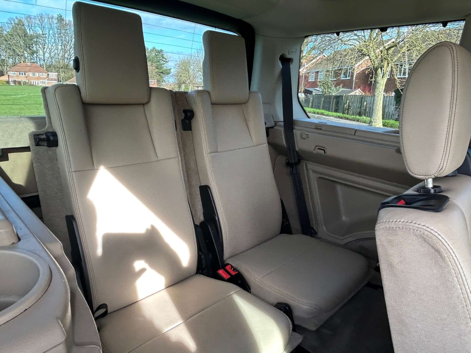 Used Land Rover Discovery 2015 for sale - 77529410: Photo 30