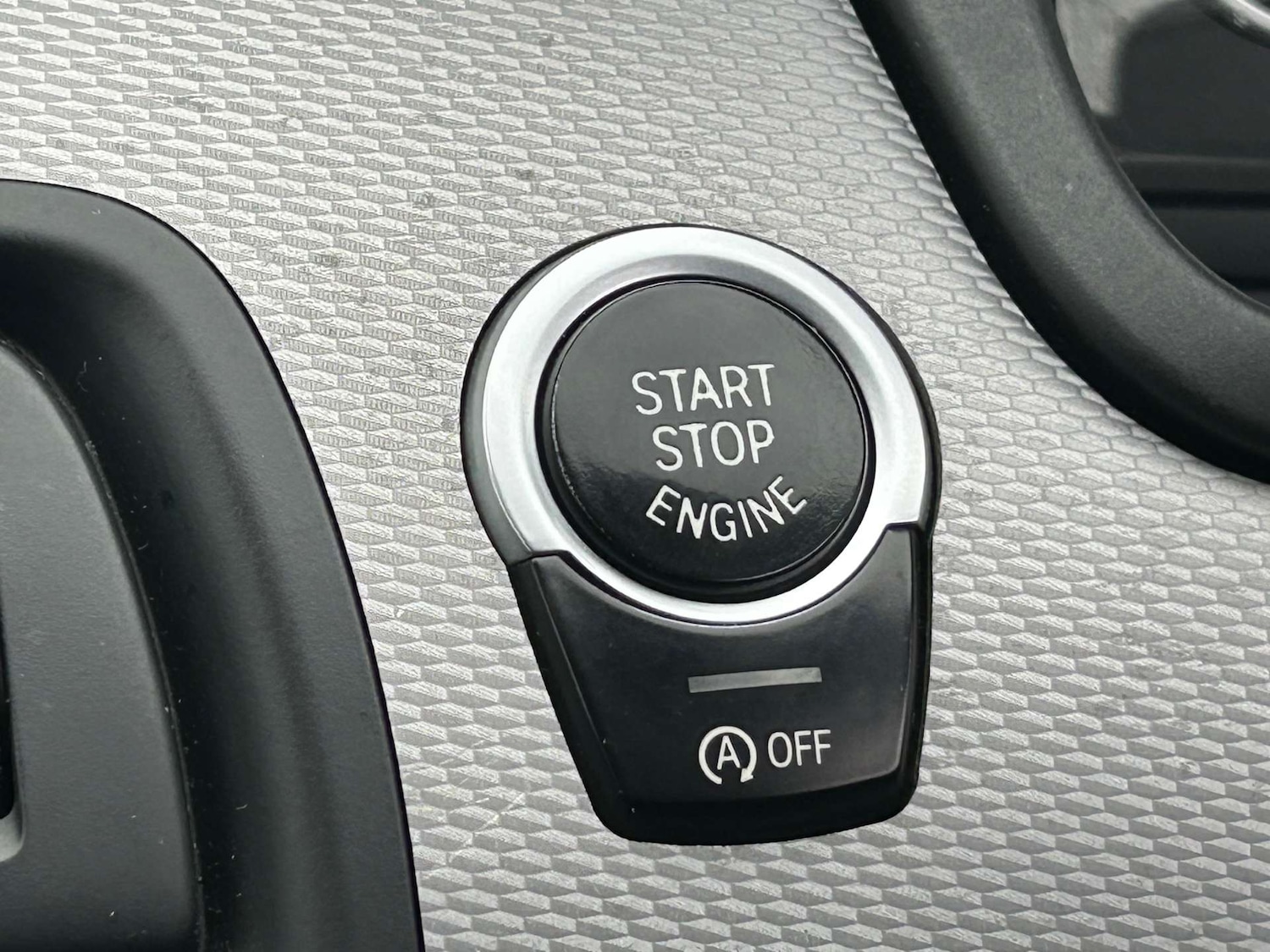 Used BMW 5 Series 2012 for sale - 73653428: Photo 35