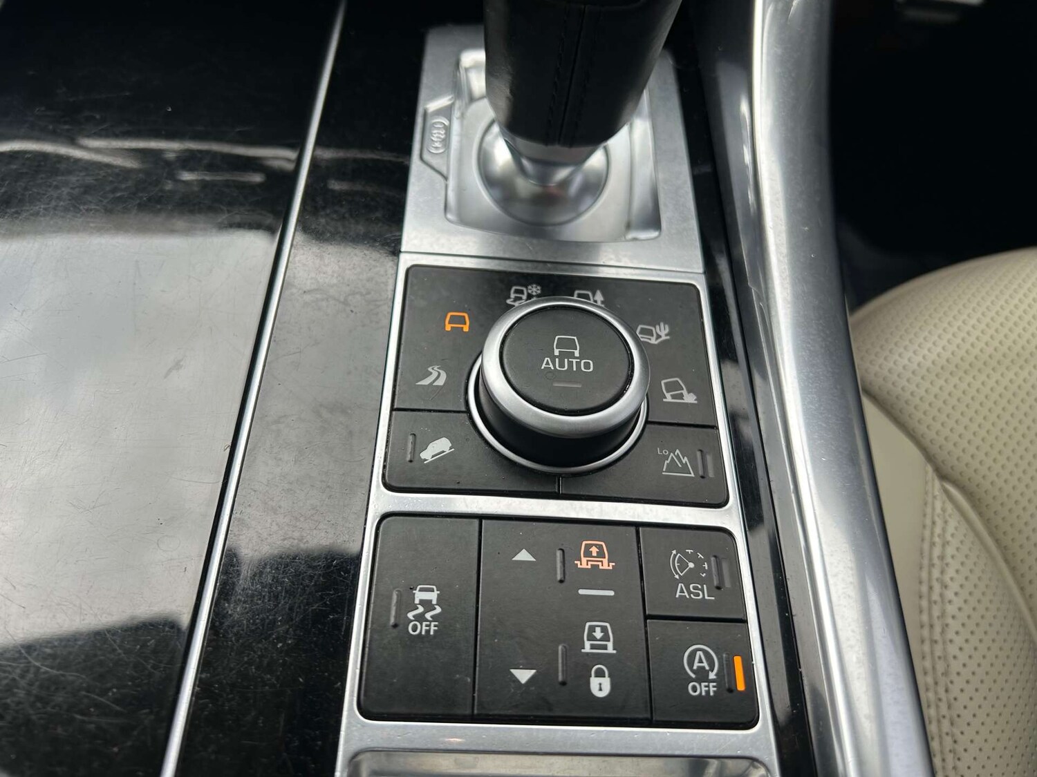 Used Land Rover Range Rover Sport 2015 for sale - 78108322: Photo 38