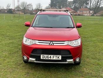 Used Mitsubishi Outlander 2015 for sale - 77303958: Photo