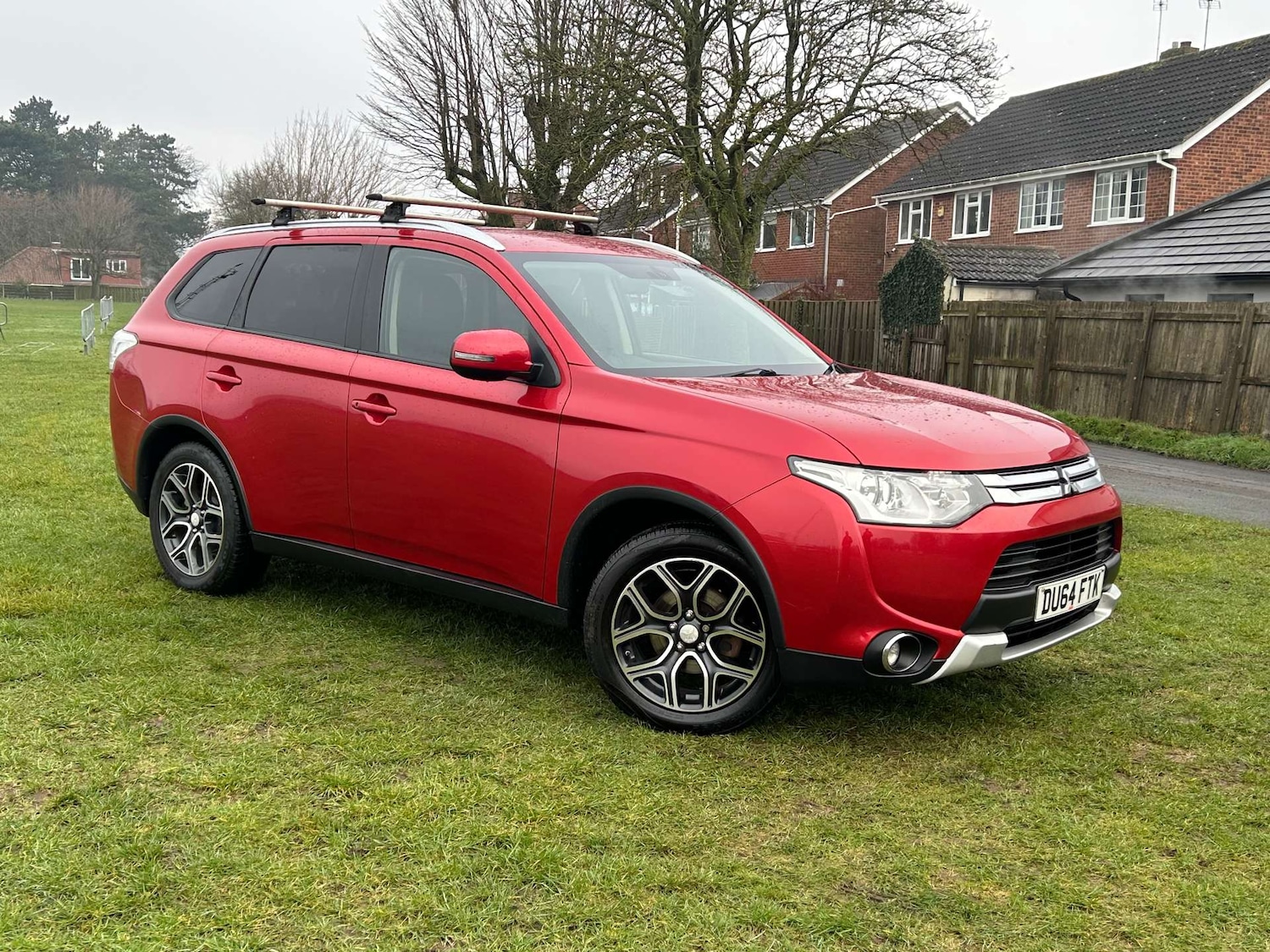 Used Mitsubishi Outlander 2015 for sale - 77303958: Photo 3