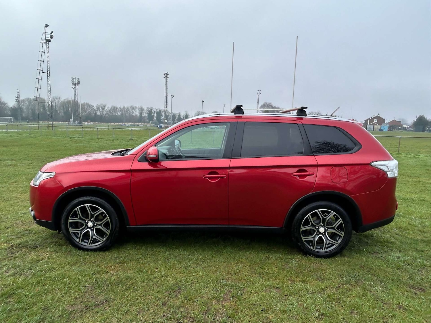 Used Mitsubishi Outlander 2015 for sale - 77303958: Photo 8