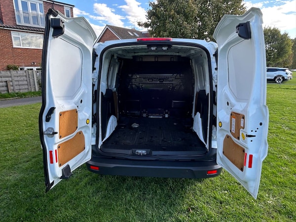 Used Ford Transit Connect 2014 for sale - 76162617: Photo 18