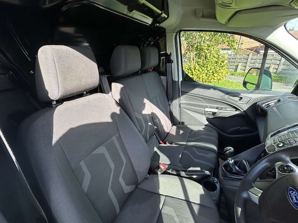 Used Ford Transit Connect 2014 for sale - 76162617: Photo 26
