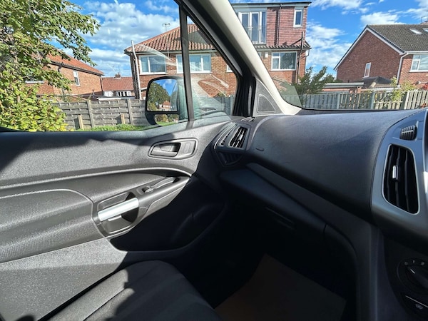 Used Ford Transit Connect 2014 for sale - 76162617: Photo 27