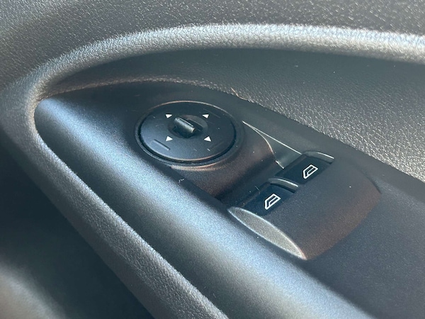 Used Ford Transit Connect 2014 for sale - 76162617: Photo 36