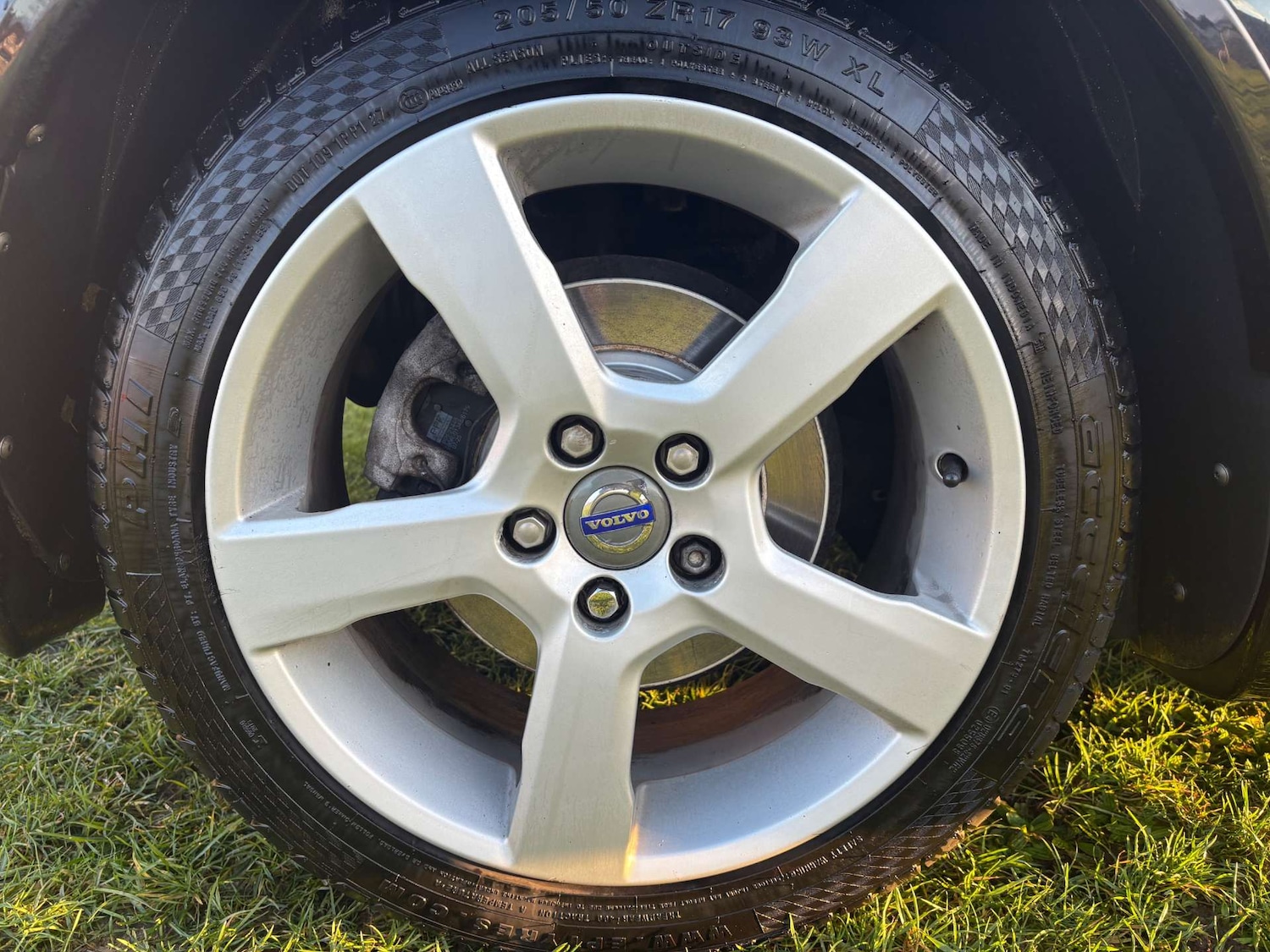 Used Volvo C30 2012 for sale - 76686712: Photo 16