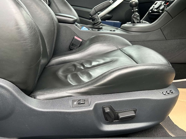 Used Peugeot RCZ 2011 for sale - 76231891: Photo 23