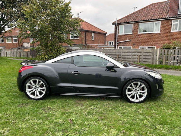 Used Peugeot RCZ 2011 for sale - 76231891: Photo 4
