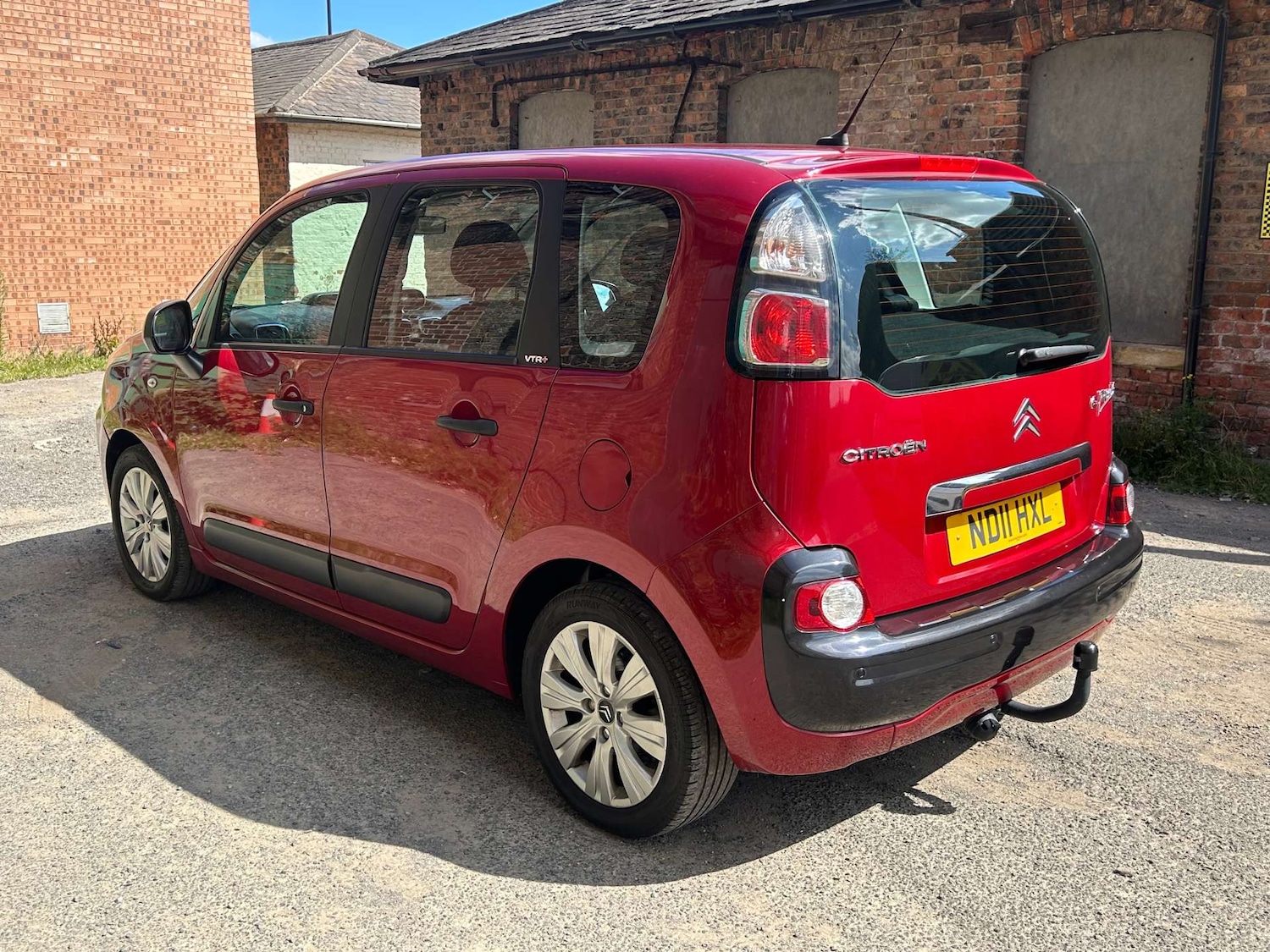 Vehicle 7