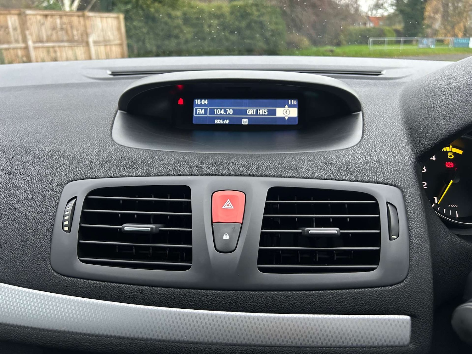 Used Renault Megane 2009 for sale - 76762558: Photo 33