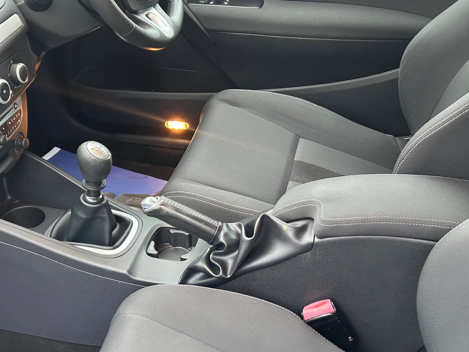 Used Renault Megane 2009 for sale - 76762558: Photo 36