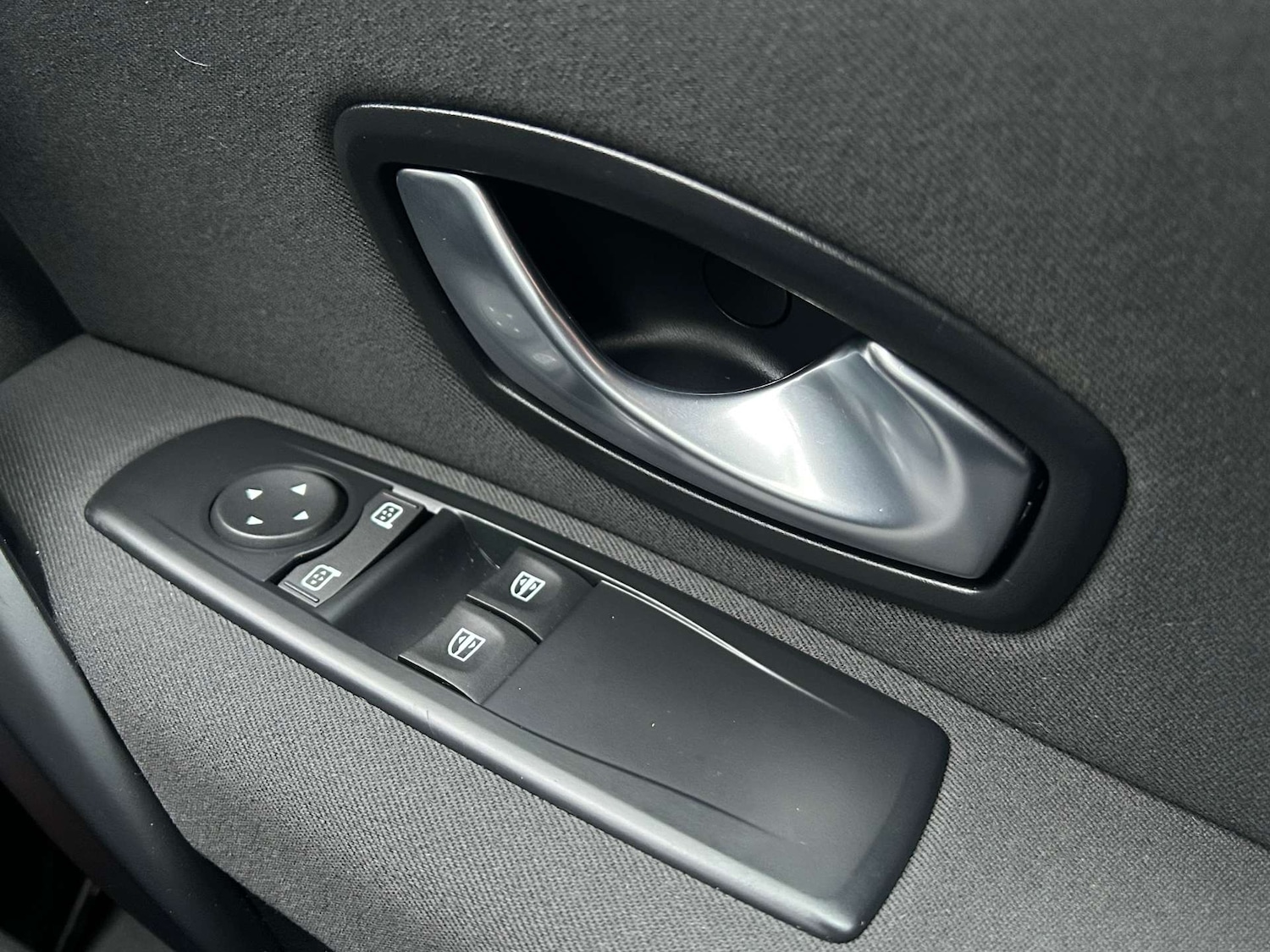 Used Renault Megane 2009 for sale - 76762558: Photo 37