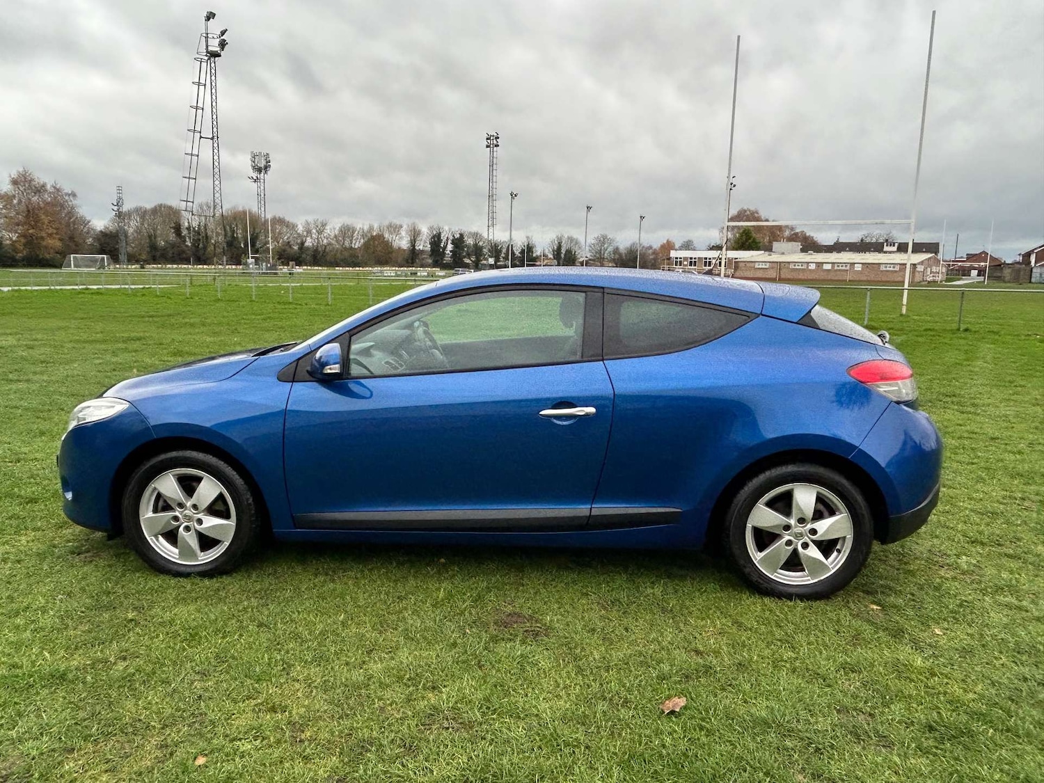 Used Renault Megane 2009 for sale - 76762558: Photo 8