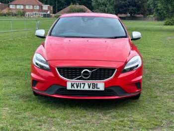 Used Volvo V40 2017 for sale - 74870854: Photo