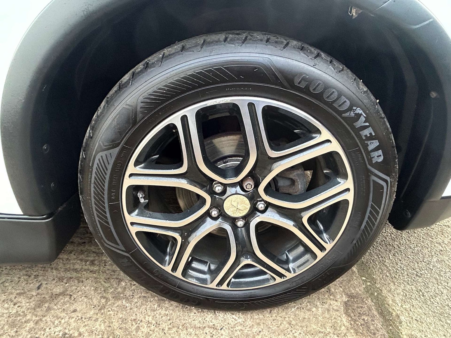 Used Mitsubishi Outlander 2014 for sale - 78030944: Photo 6