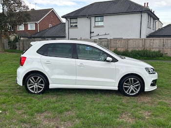 Used Volkswagen Polo 2016 for sale - 79684826: Photo