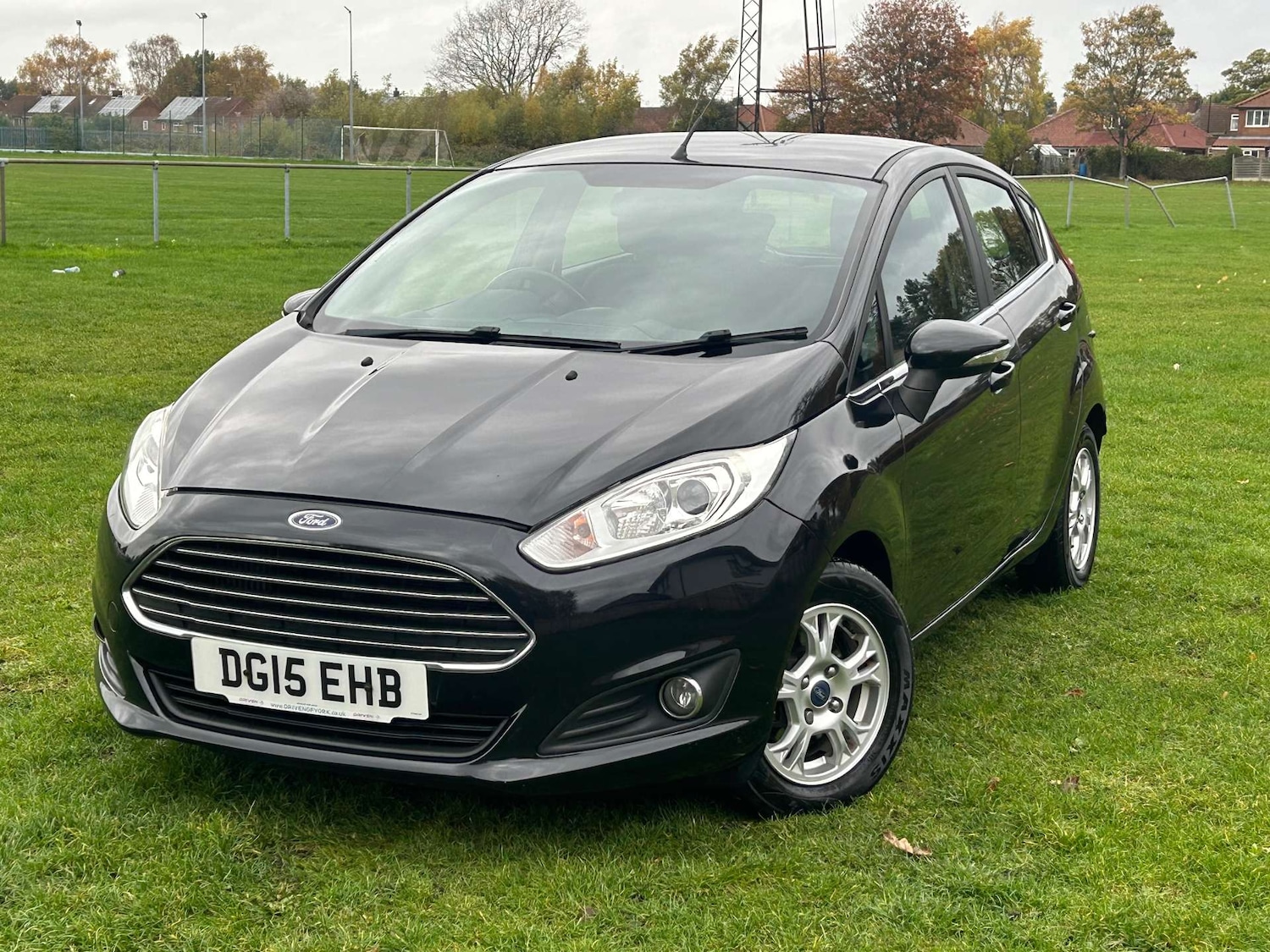 Used Ford Fiesta 2015 for sale - 76416852: Photo 1
