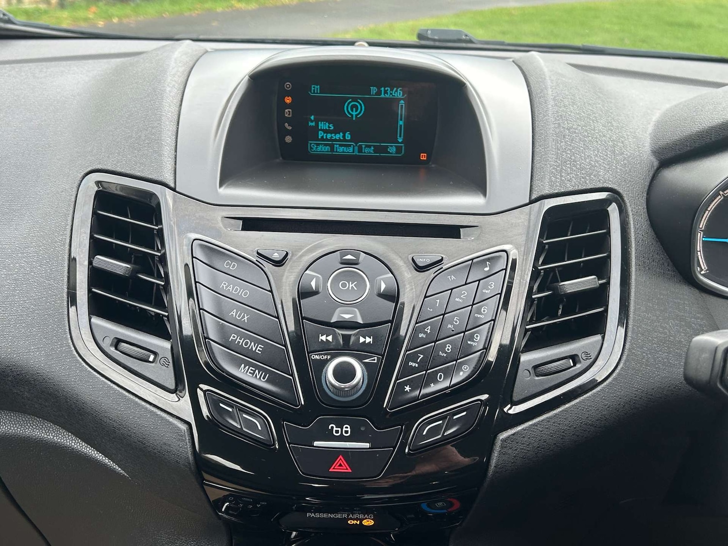 Used Ford Fiesta 2015 for sale - 76416852: Photo 31