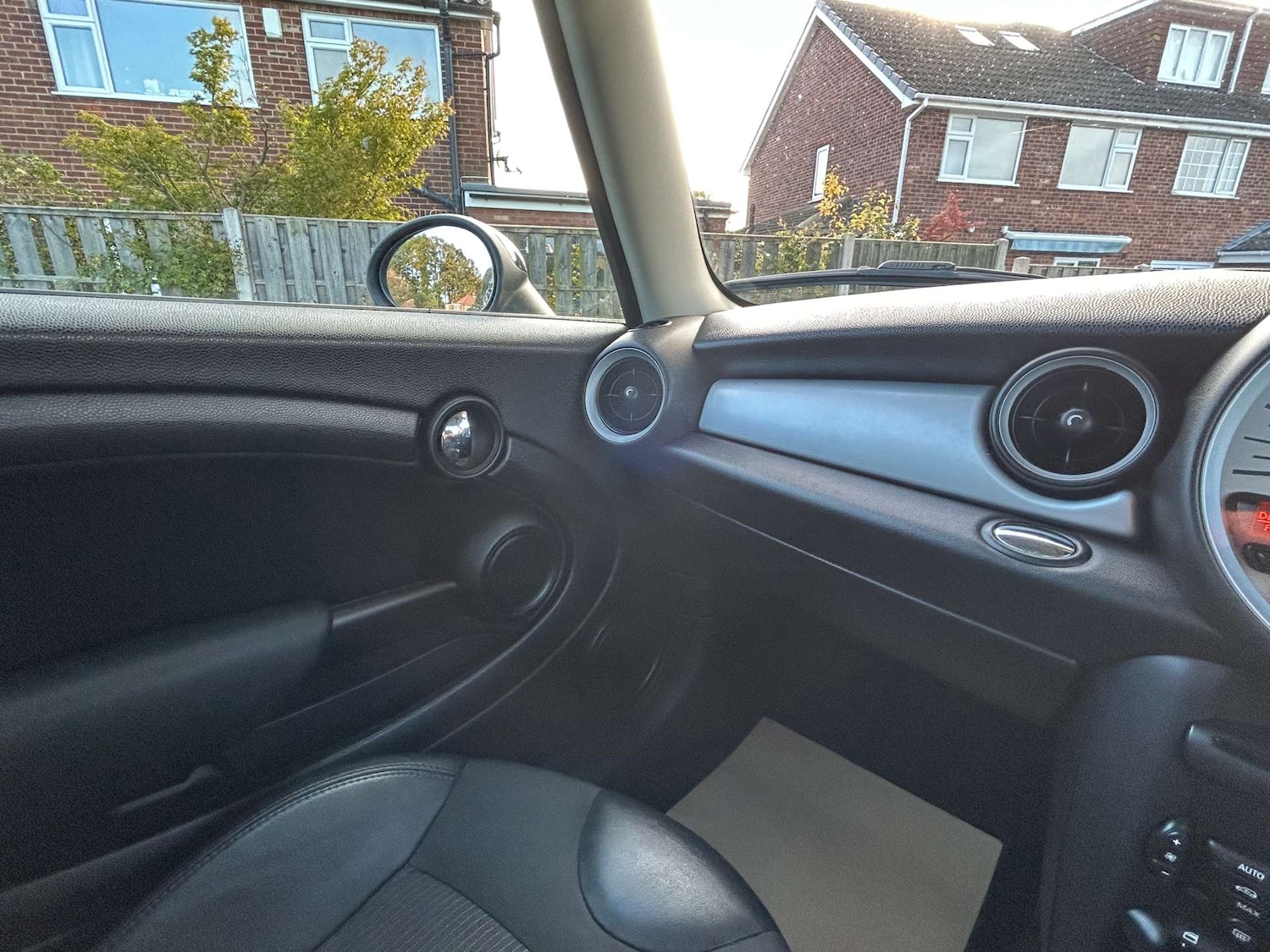 Used MINI Hatch 2013 for sale - 76352609: Photo 24