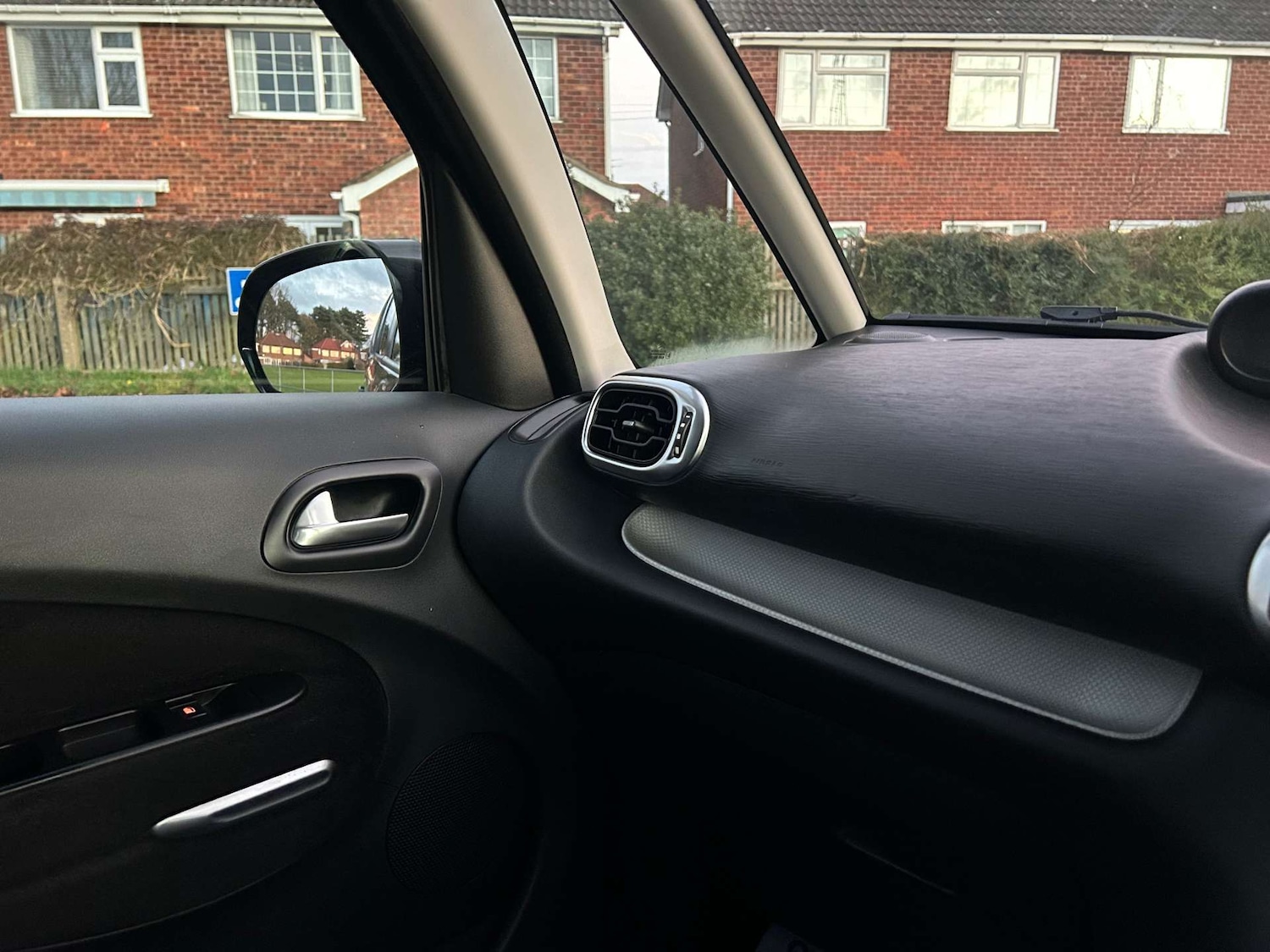 Used Citroen C3 Picasso 2013 for sale - 76961795: Photo 26