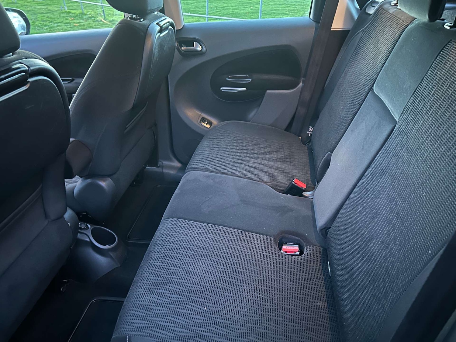 Used Citroen C3 Picasso 2013 for sale - 76961795: Photo 29