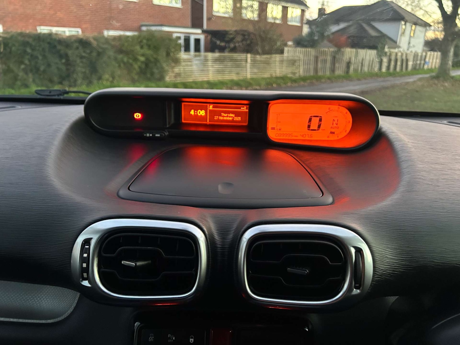 Used Citroen C3 Picasso 2013 for sale - 76961795: Photo 31