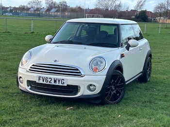 MINI Hatch feature image