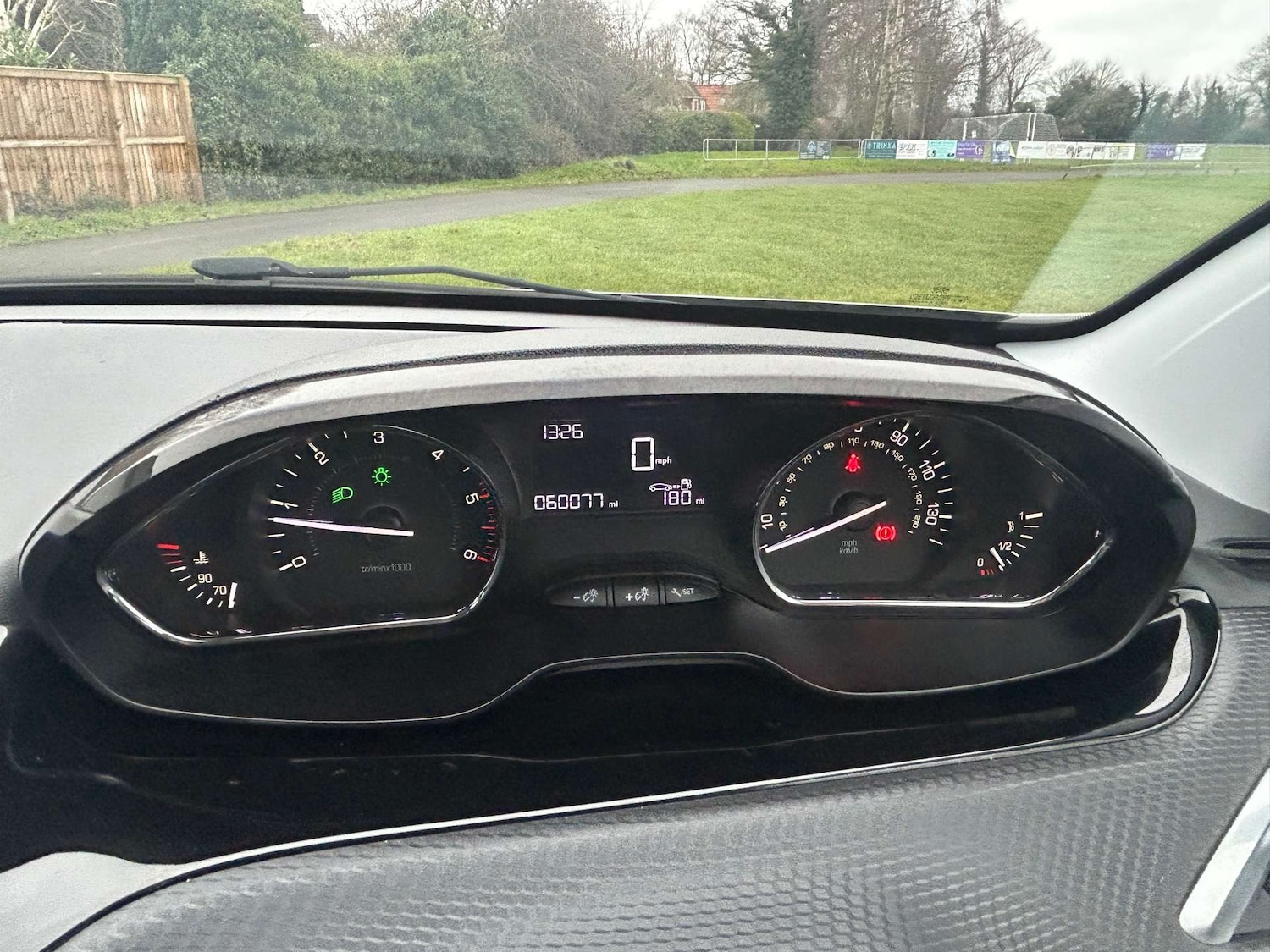 Used Peugeot 2008 2013 for sale - 77288532: Photo 30