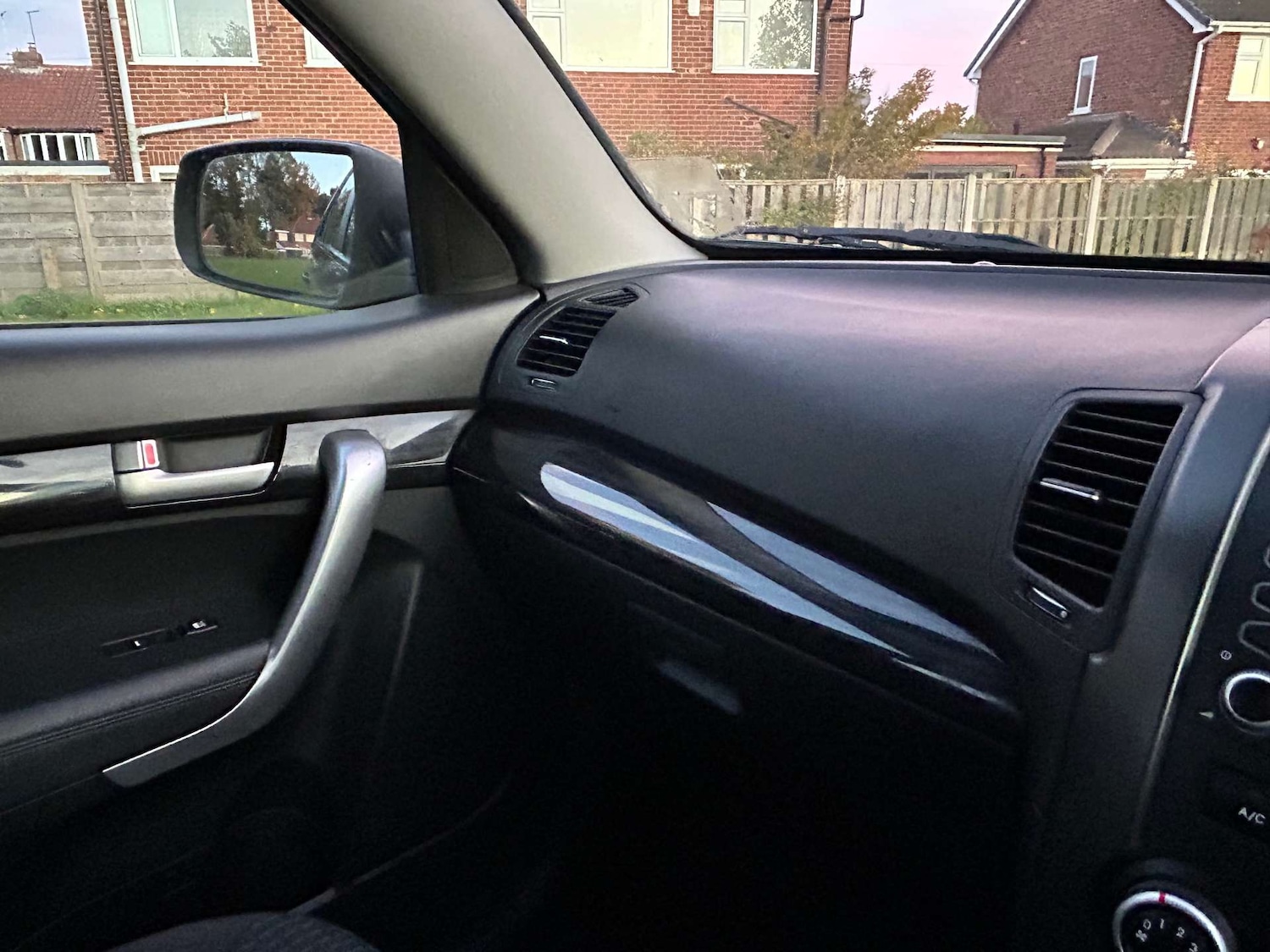 Used Kia Sorento 2011 for sale - 76407045: Photo 24