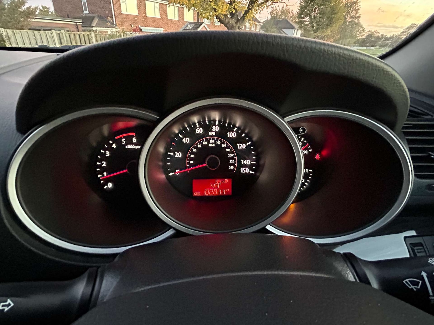 Used Kia Sorento 2011 for sale - 76407045: Photo 28