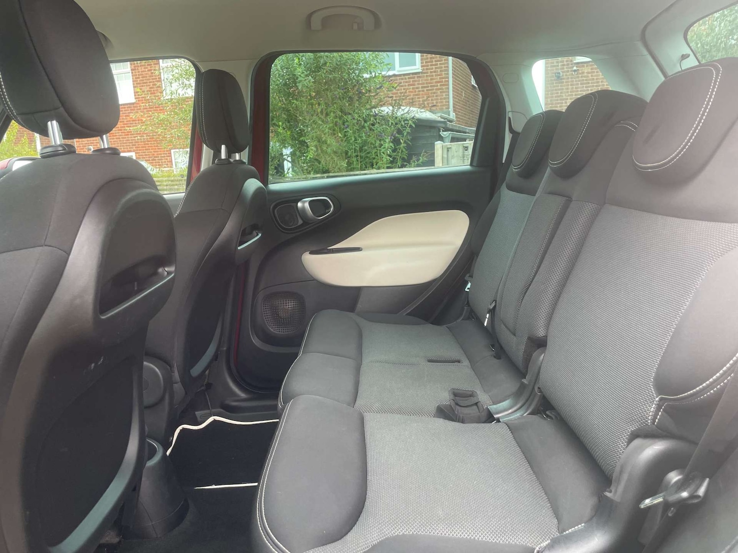 Used Fiat 500L 2014 for sale - 76363767: Photo 12
